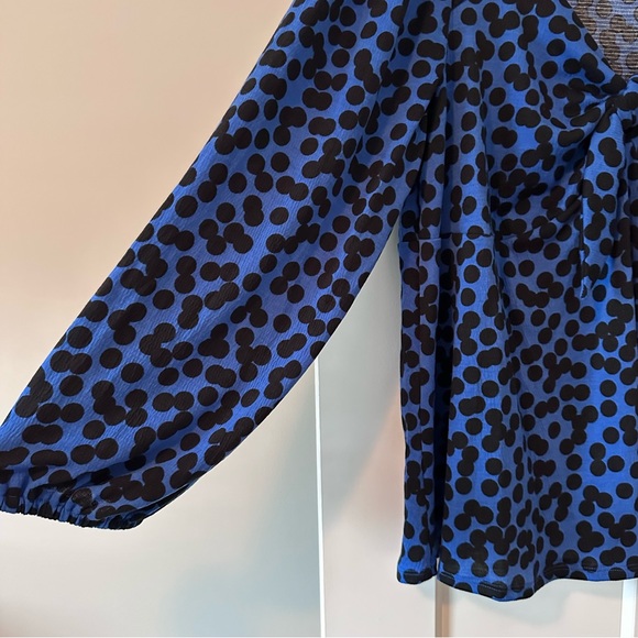 Ava & Viv Blue Polka Dot Tie Front Blouse 2X Long Sleeve - Picture 4 of 9
